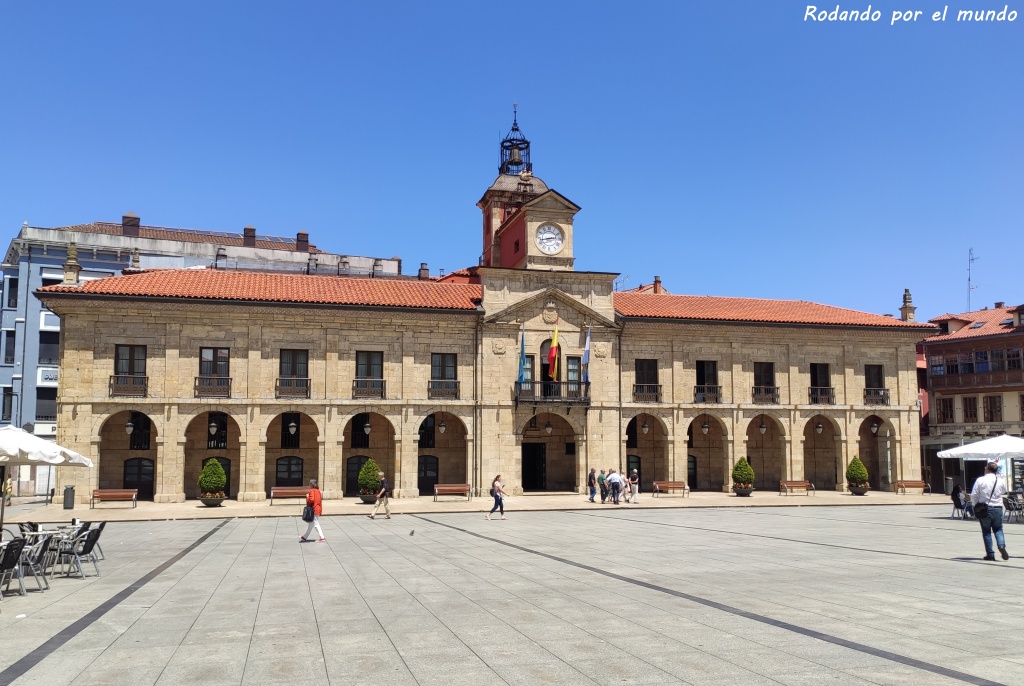 Avilés